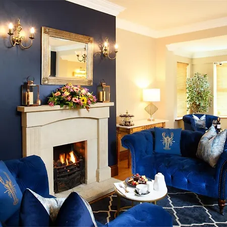 Manor Hotel 3*