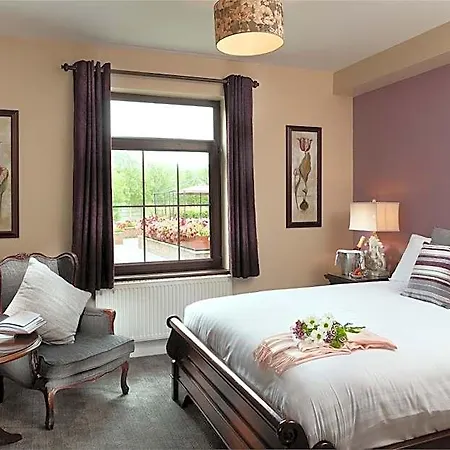 Hotel Manor 3*