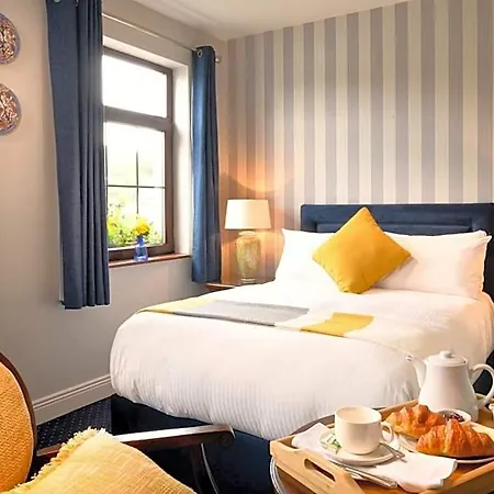Hotel Manor 3*